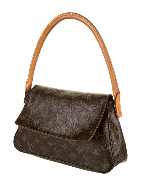 louis vuitton loop bag|Louis Vuitton circular bag.